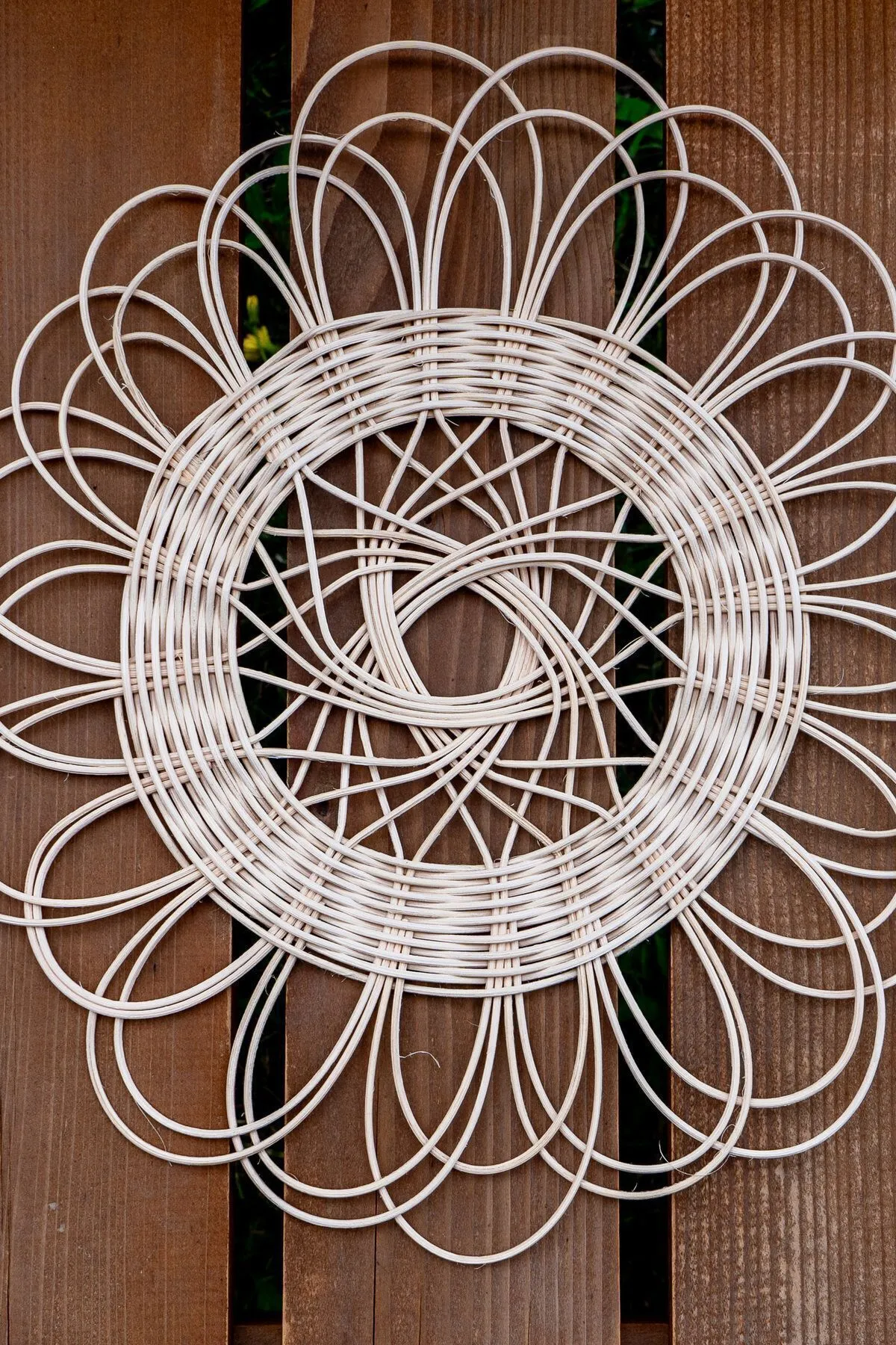 Rattan El Yapımı Duvar ve Bahçe Süsü - Görsel 3