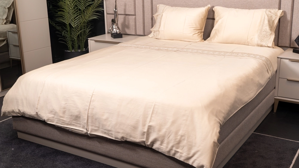 pamuklu kapiçino renginde dantelli akfil nevresim takımı