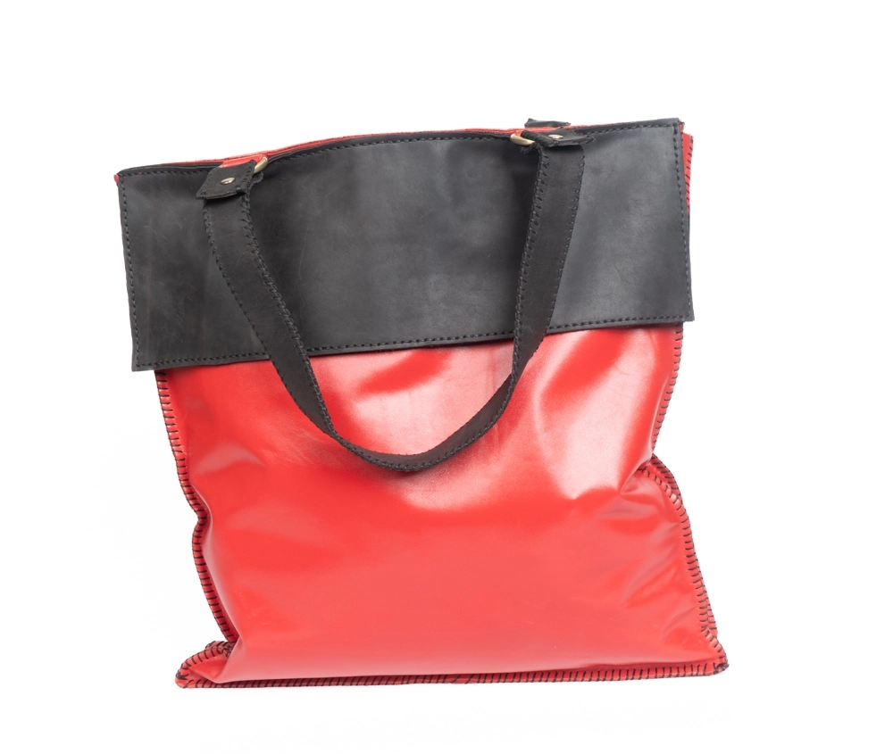 BÜYÜK BOY HAKİKİ DANA DERİSİ İKİ RENKLİ OMUZ ÇANTASI