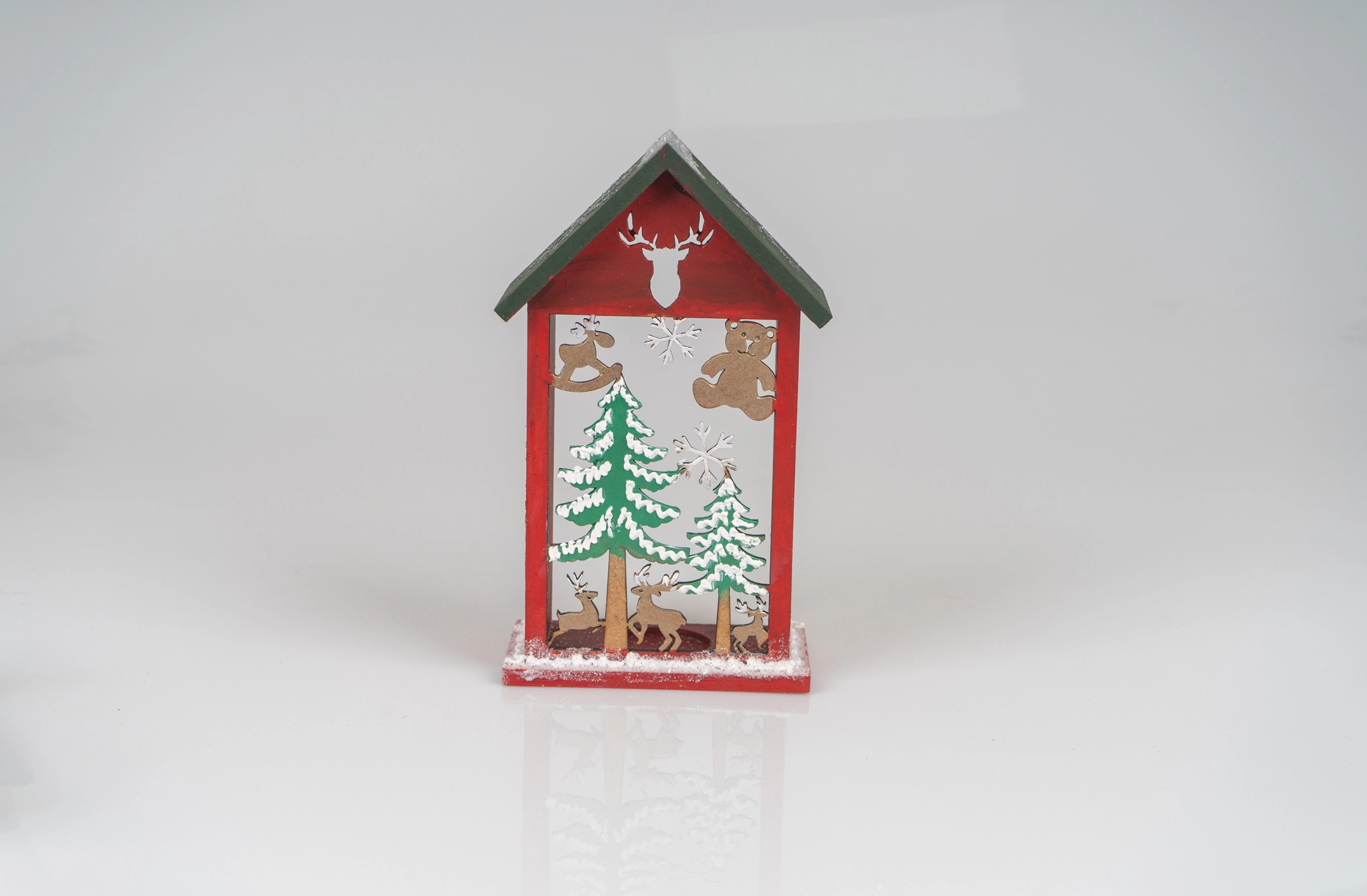 çam ağaçlı ayıcıklı kırmızı ev mumluk