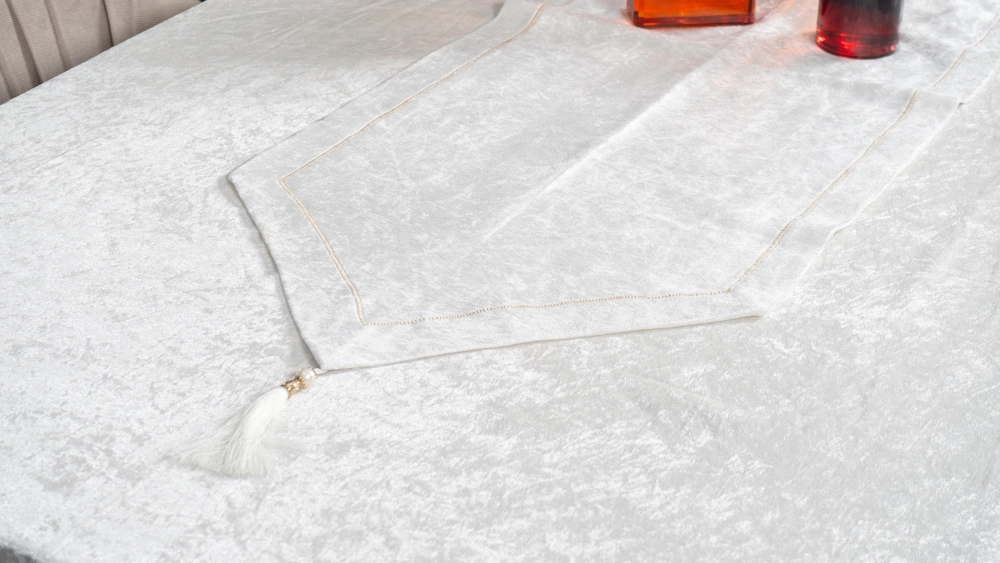 Dantelli Kadife Servis Örtüsü - Görsel 4