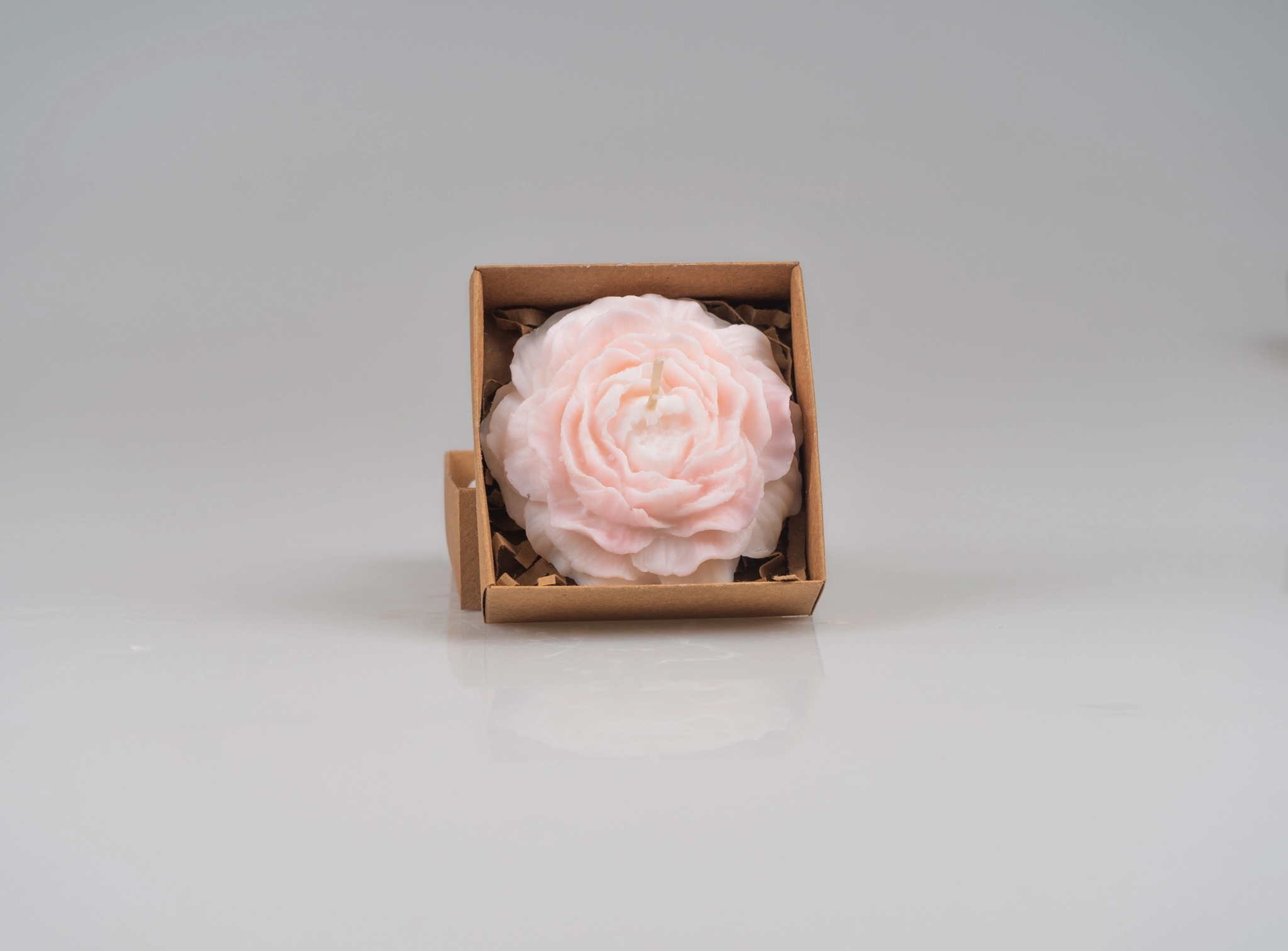 DEKORATİF ŞAKAYIK ÇİÇEĞİ VANİLYA KOKULU SOYA MUMU (PEMBE)