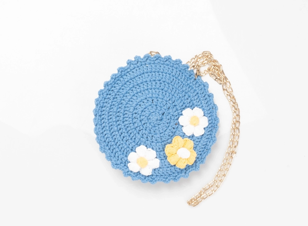 Demir zincirli makrome çiçekli çocuk çantası - Görsel 2