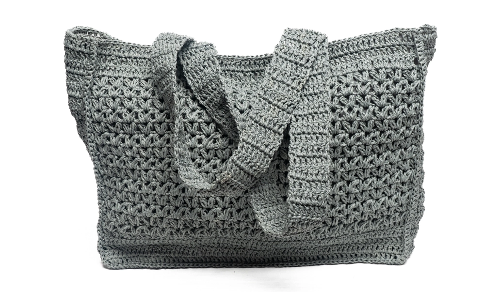 Gri astarlı makrome omuz çantası