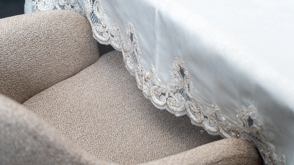 Güpürlü Gardenya Kumaştan Masa Örtüsü - Görsel 4