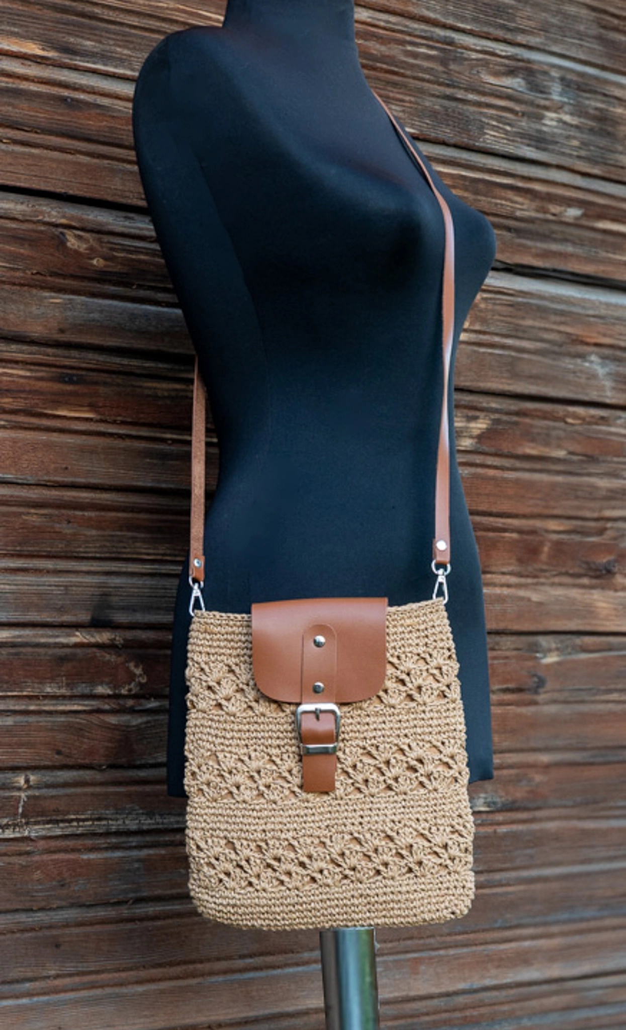 Hasır Rengi Kağıt İp Deri Kapaklı Çapraz Çanta