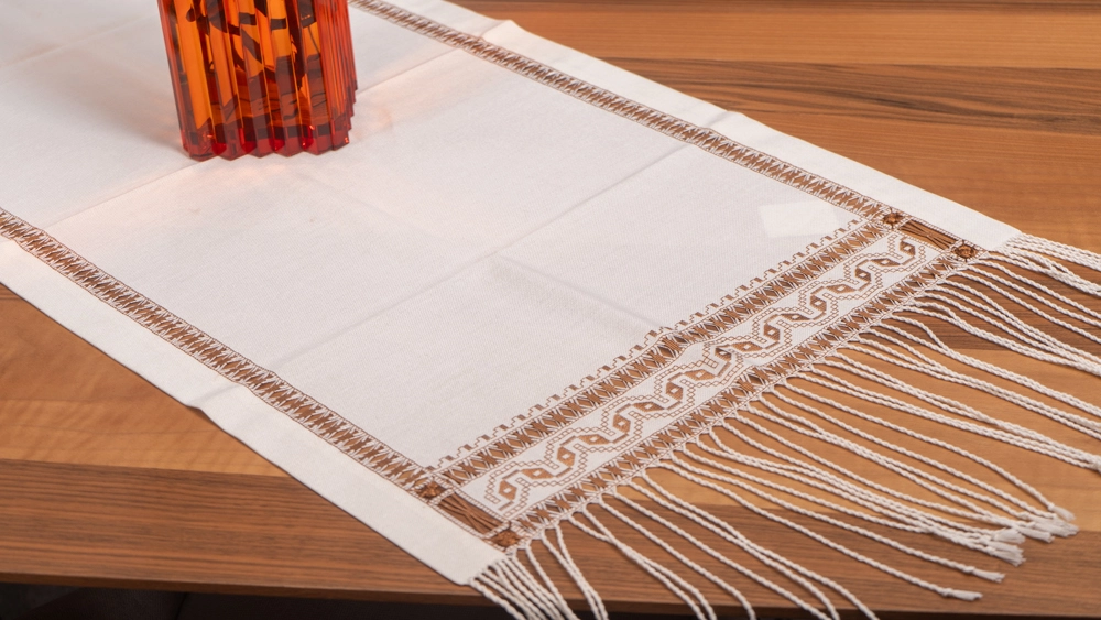 Keten Üzerine Elde İşlenmiş Antep Ajuru Runner - Görsel 4