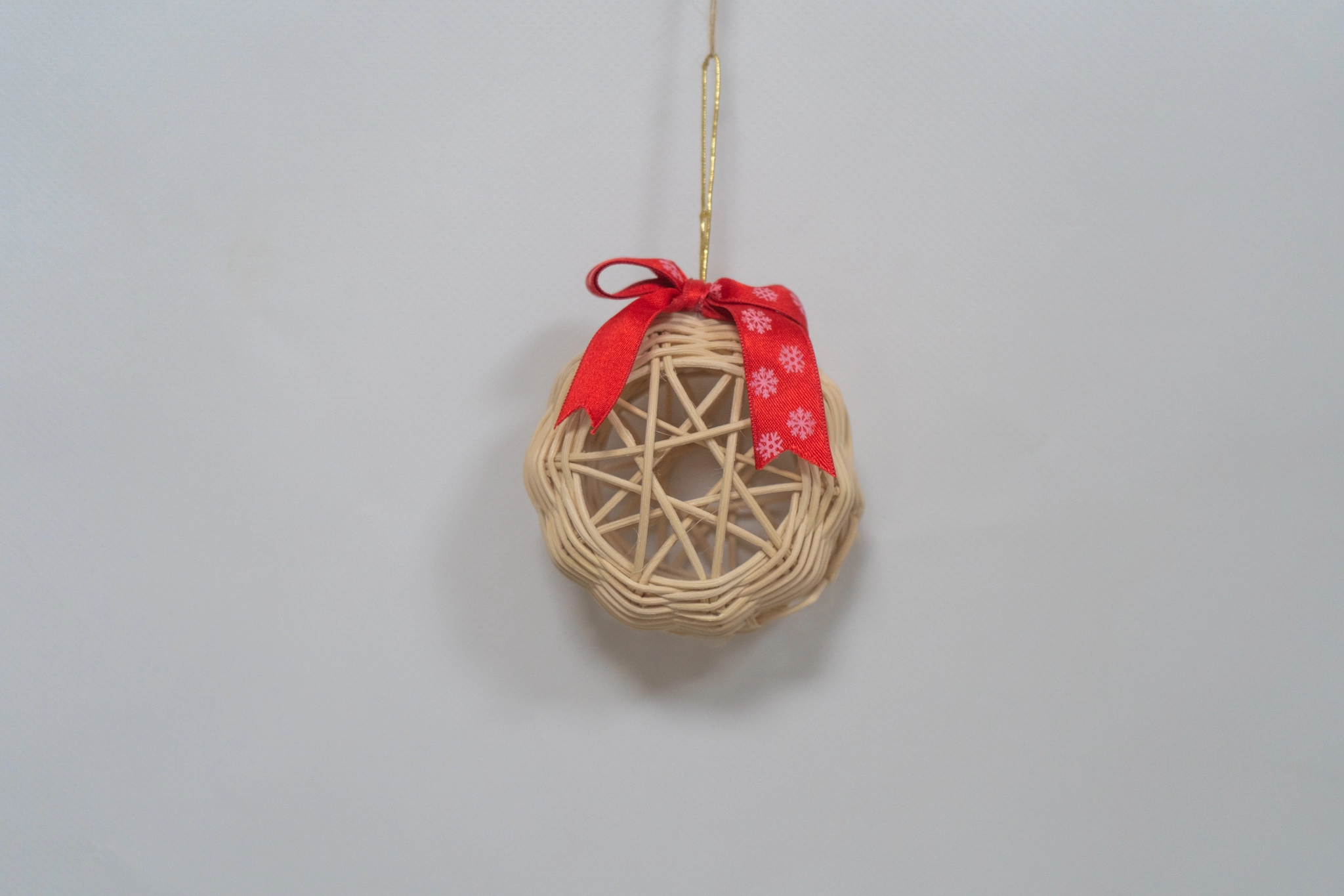 kırmızı kurdeleli cam ağacı süsü fener - Görsel 2