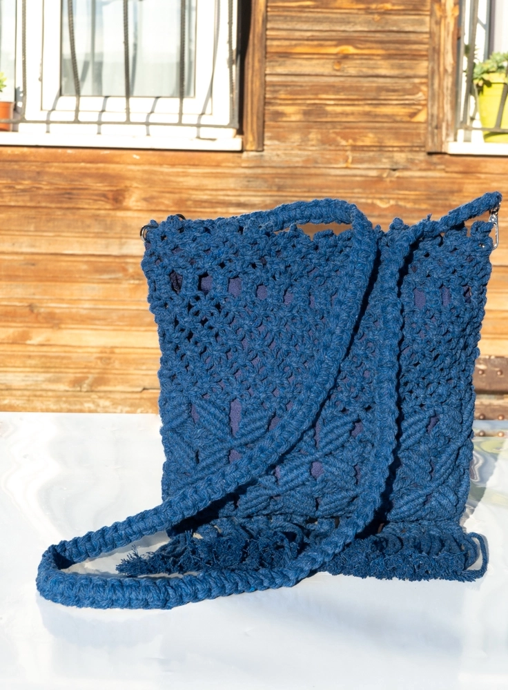 Lacivert Makrome Postacı Çapraz Çanta