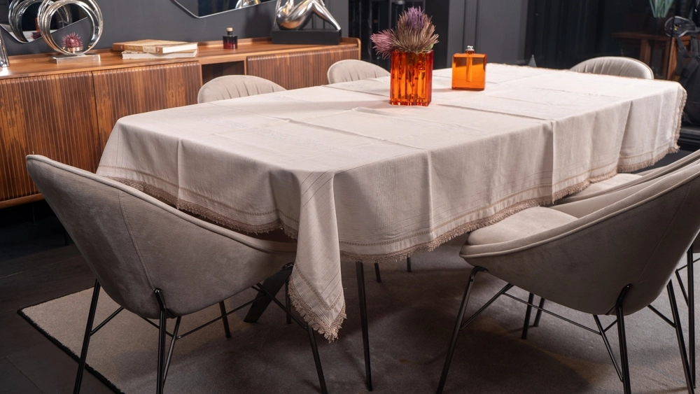 Leke Tutmaz Dertsiz Dantelli Servis Örtüsü - Görsel 2