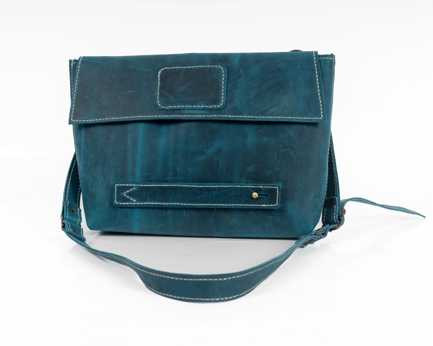 MAVİ HAKİKİ DERİ HEM ELDE TUTMA YERİ OLAN HEMDE UZUN ÇAPRAZ ASKILI TABLET ÇANTASI