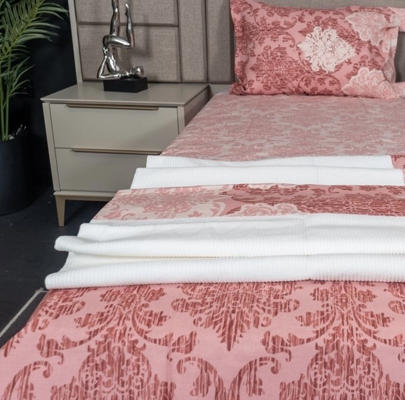 pamuk akfil desenli tek kişilik pike ve nevresim takımı