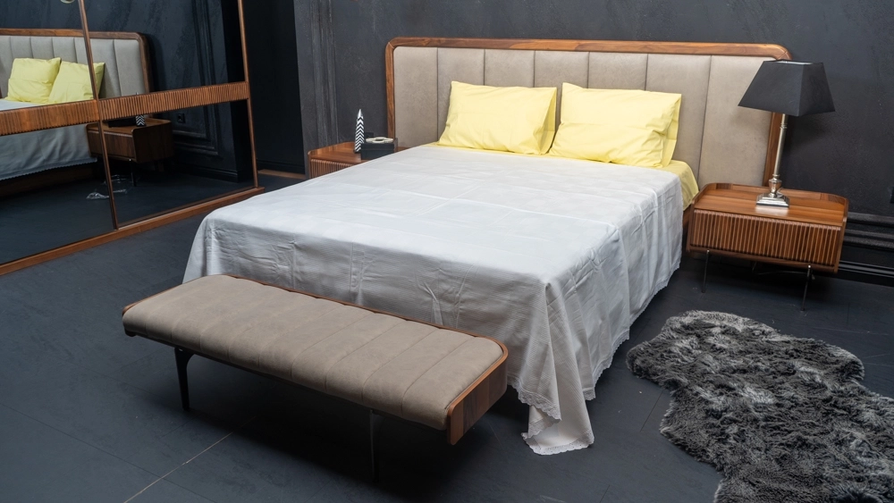 Pamuklu Çift Kişilik Fistolu Beyaz Sarı Yatak Örtüsü