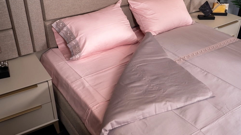 pamuklu pembe dantelli gri pamuk saten nevresim takımı - Görsel 3