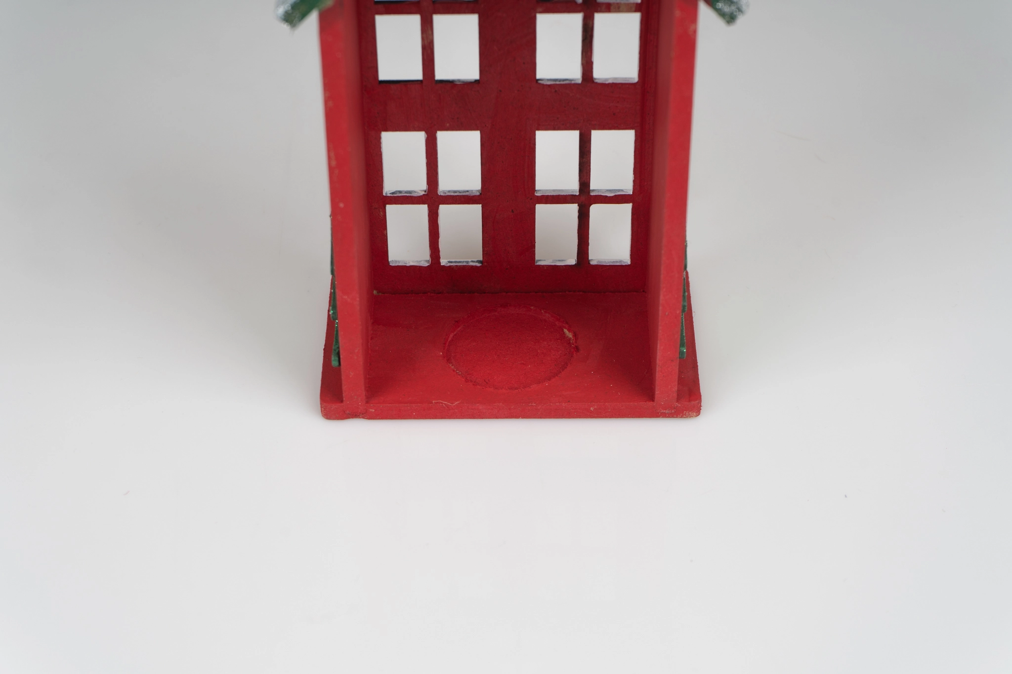 pencereli kırmızı ev mumluk - Görsel 4