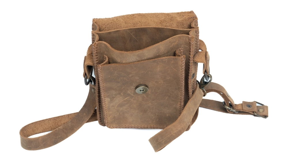 POSTACI MODEL CRAZY BASKILI HAKİKİ DERİ OMUZ ÇANTASI - Görsel 3