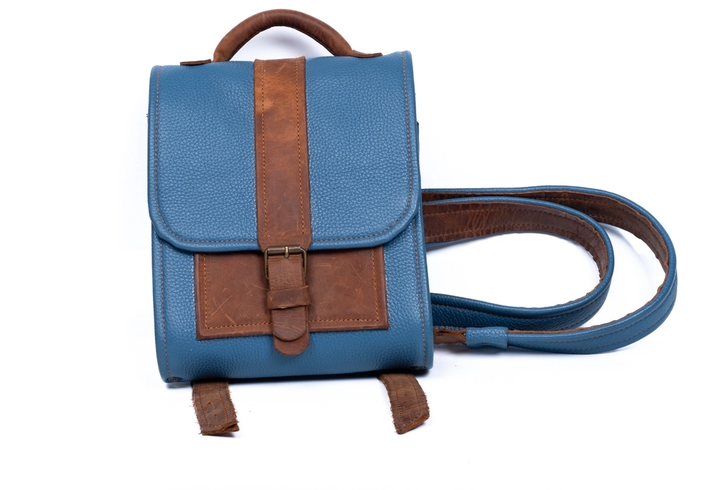 YANLARI MASİF AĞAÇTAN MAVİ-KAHVE CRAZY KARIŞIMLI SIRT ÇANTASI - Görsel 2