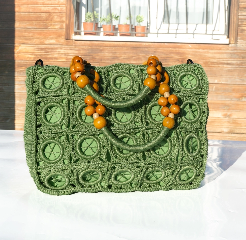 Yeşil ahşap boncuklu kol çantası - Görsel 2